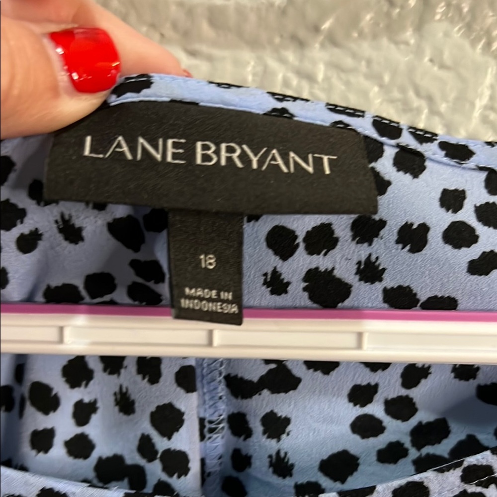 Lane Bryant Blue and Black Polka Dot Women's Top size 18 - Picture 2 of 5